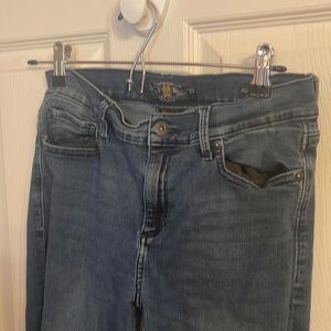 Lucky Brand Brooklegging jean size 10/30 EUC